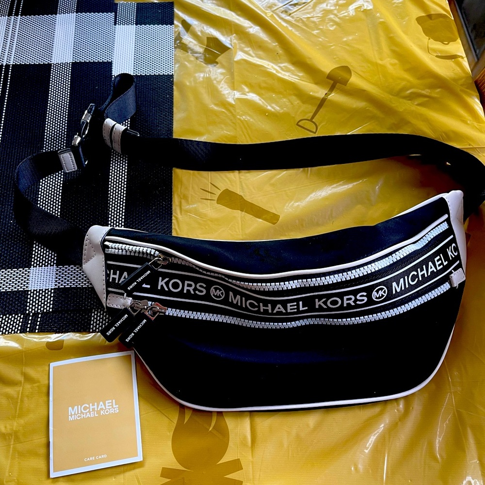 Michael Kors Belt Bag